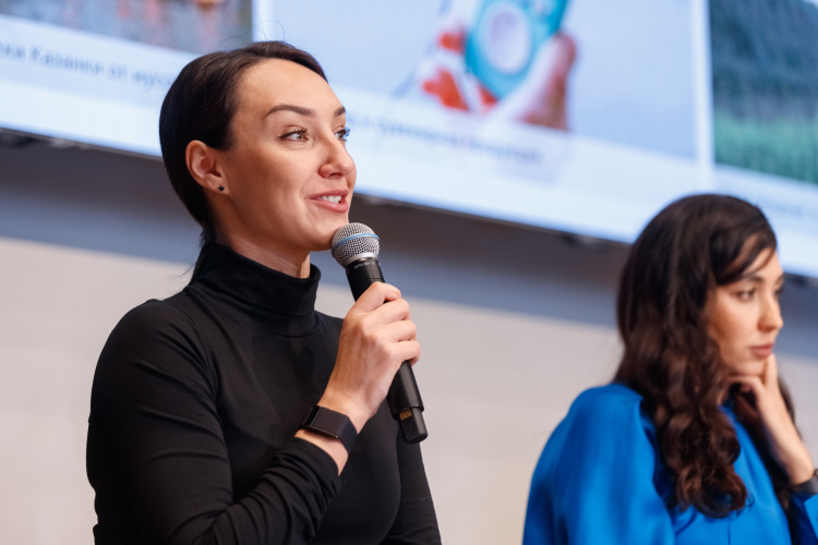 Наиля Зиннатуллина напомнила, что в прошлом году город выиграл грант в 70,8 млн рублей на благоустройство Квантового бульвара, работы на объекте ведутся и сейчас