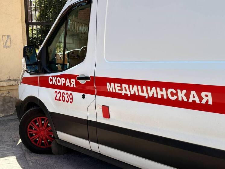 В Ленобласти у ребенка после купания в озере появились волдыри
