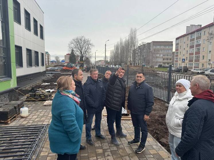 В Башкирии проверили строительство двух поликлиник