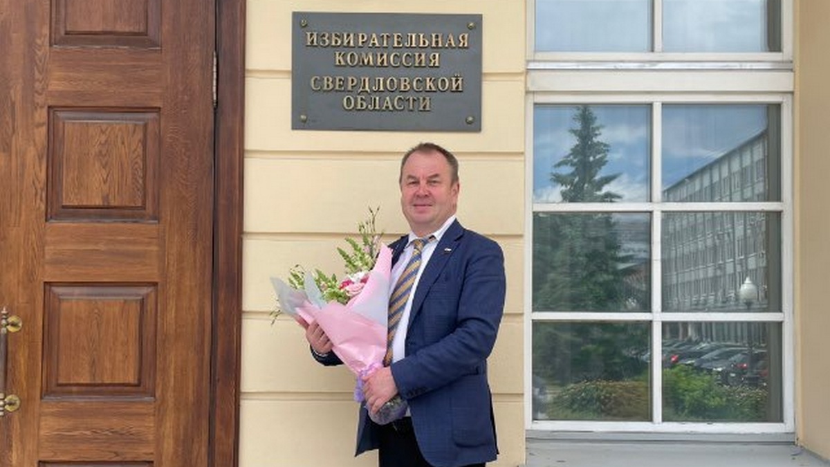 Кандидат от ЛДПР снялся с губернаторской гонки в Свердловской области