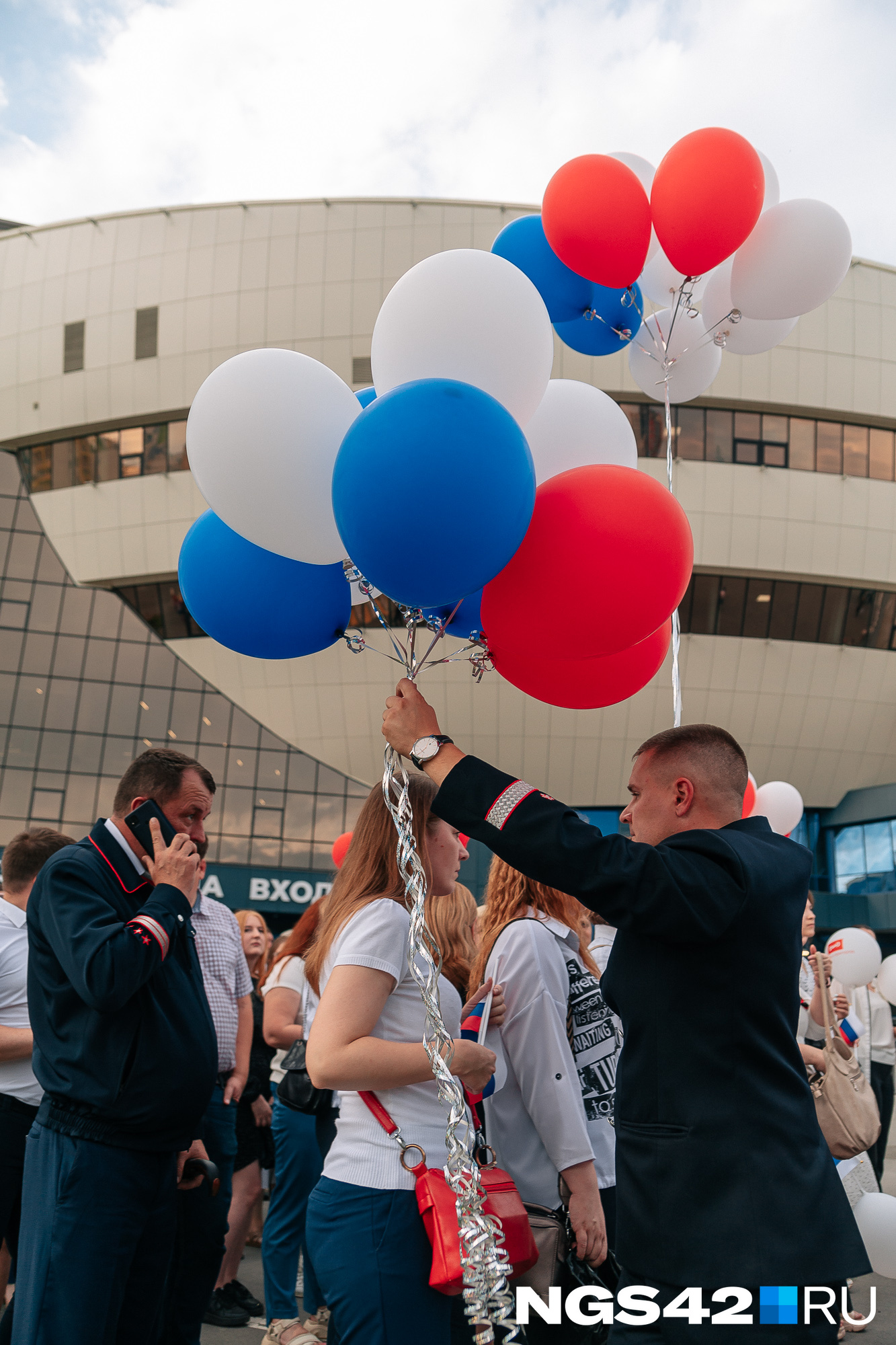город кеме. главная площадь кемерово. молодежь китая. большая перемена конкурс мороженое. кемеровский самая самая.