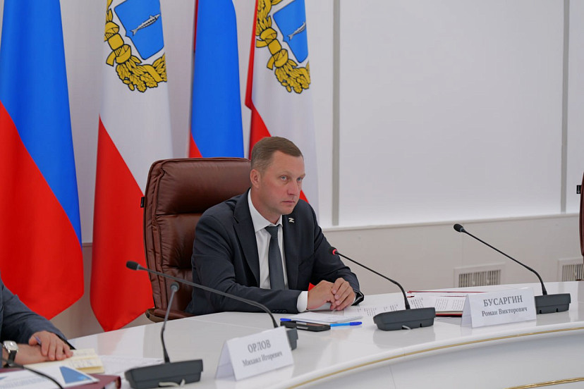 Губернатор поручил заменять автобусы без кондиционеров