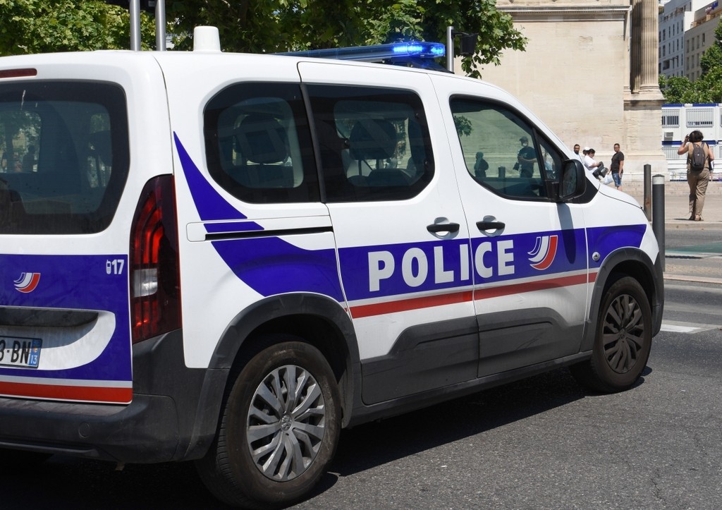Четверо детей ранены в результате нападения мужчины с ножом во Франции