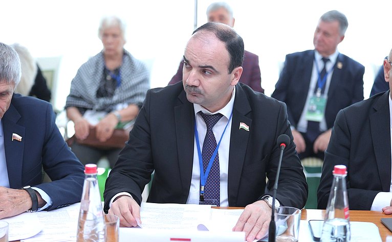 Заседание Постоянной комиссии МПА СНГ по аграрной политике, природным ресурсам и экологии (автор: Пресс-служба Министерства экономики и территориального развития Республики Дагестан)