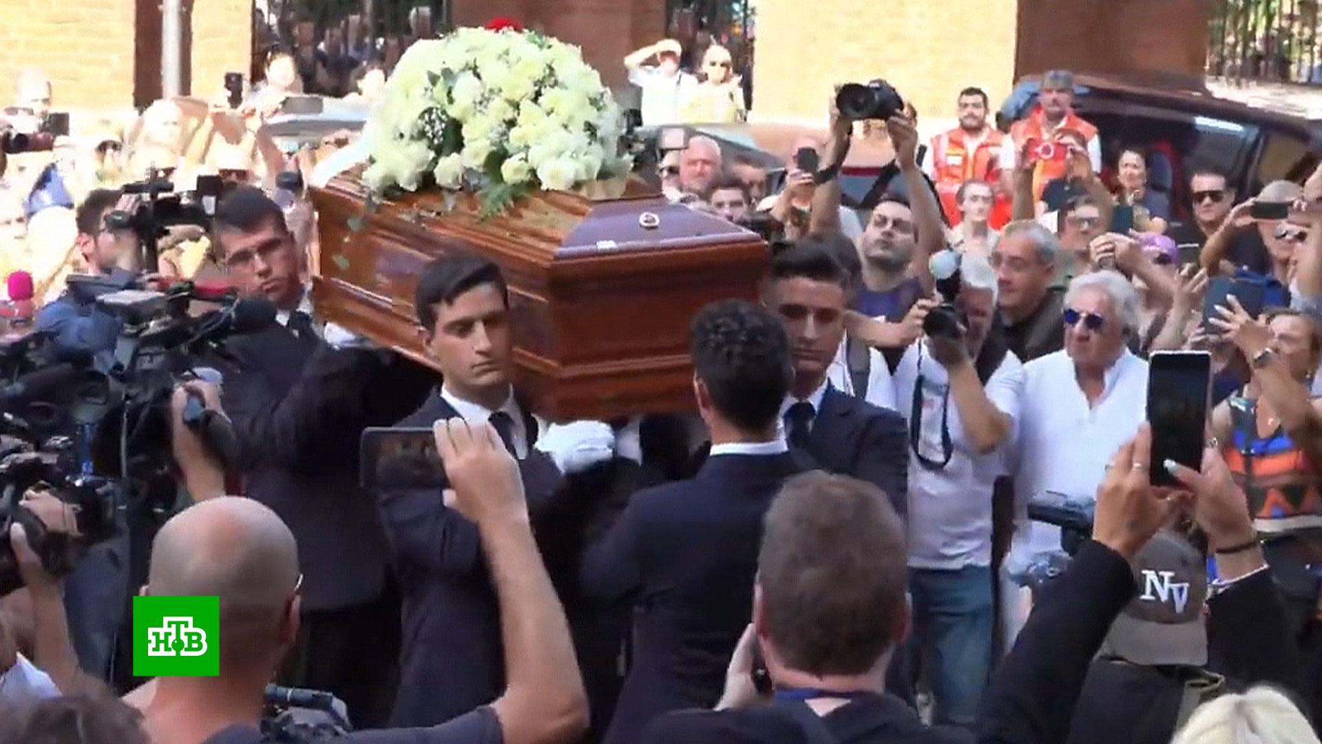 похороны тото