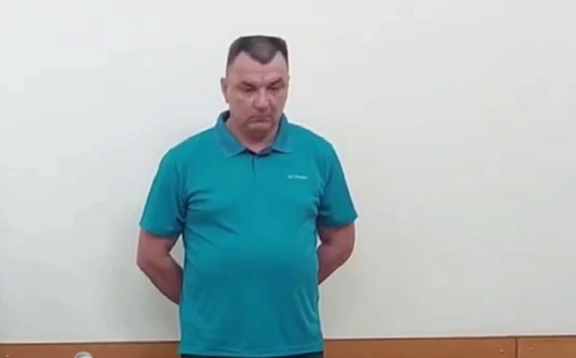 Александр Заварзин