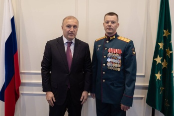 Глава Адыгеи Мурат Кумпилов стал наставником для участников проекта «Время Героев»
