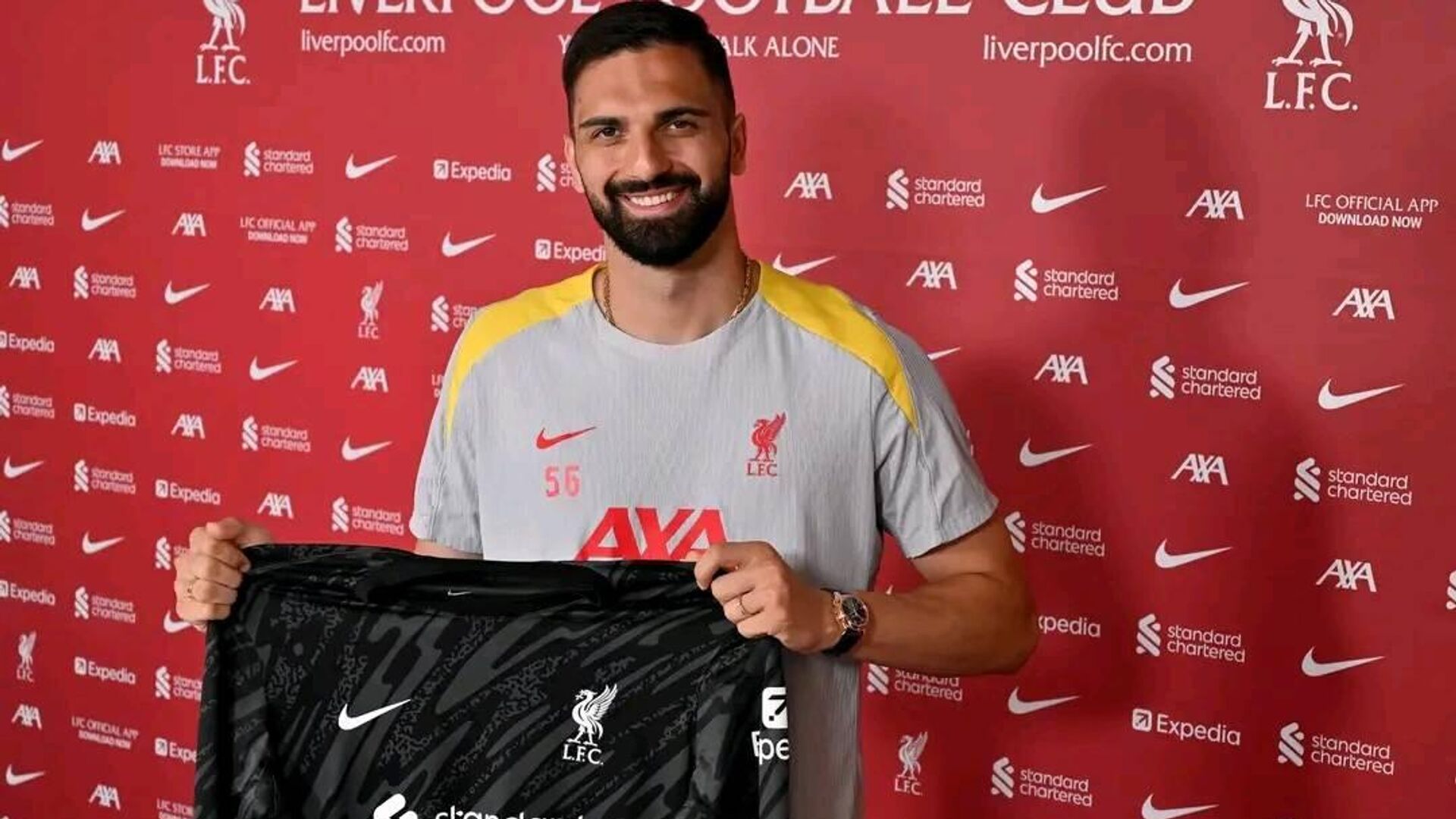 Георгий Мамардашвили в футбольном клубе Ливерпуль, 2025 - Sputnik Грузия, 1920, 15.07.2025