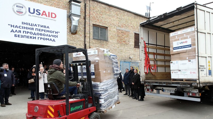 «Лишняя попрошайка»: как США лишили Украину миллиардов USAID, но сохранили влияние