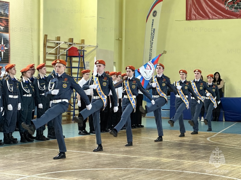 Крымские кадеты пожарно-спасательного профиля в лидерах на VIII Открытом Фестивале кадетских классов и школ имени Героя России Евгения Чернышева