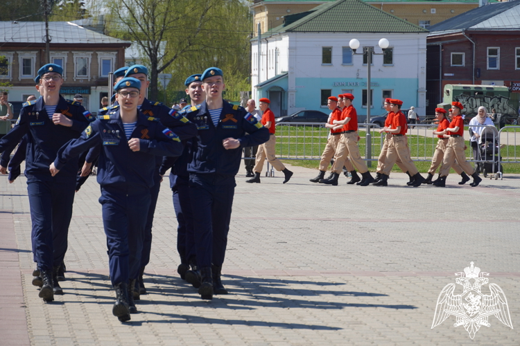 В Костроме представитель Росгвардии принял участие в областном конкурсе «Смотр строя и песни «Плац-парад»