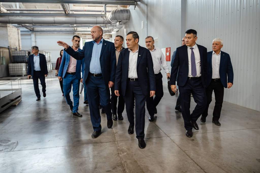 Хинштейн посетил завод 