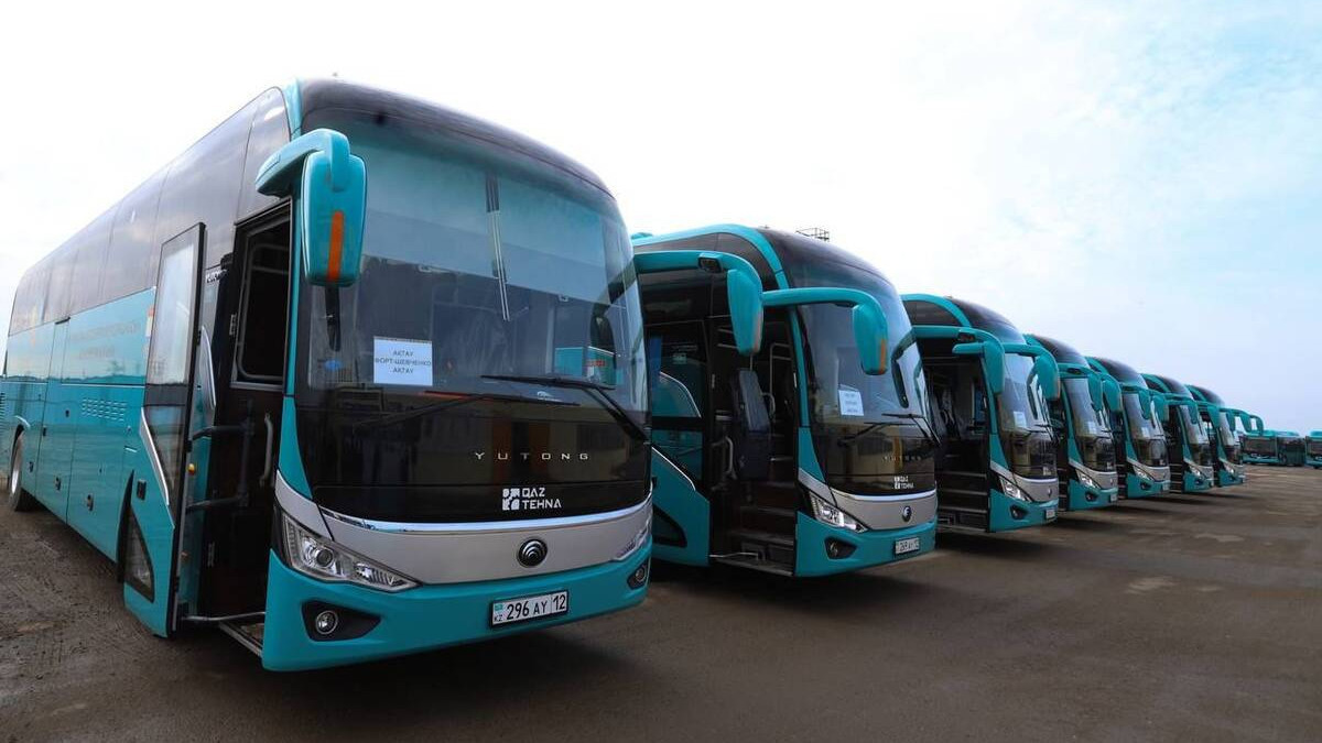 Плюсы и минусы автобуса. Маршрутка минус. Аграрный остановка уфа. Маршрутка минус. Паз 3209.