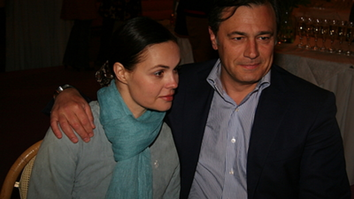 Завидуют? Оппозиция России требует отобрать черногорское гражданство у телеведущей Андреевой