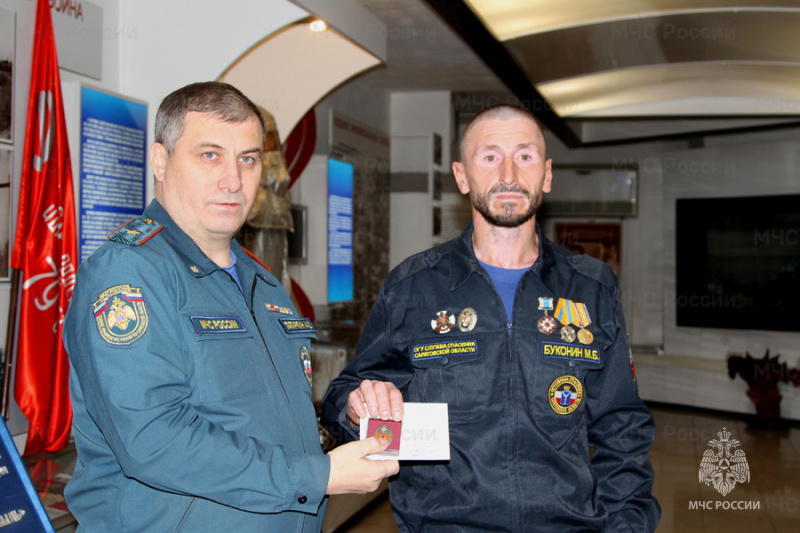 В День Конституции в Главном управлении наградили лучших
