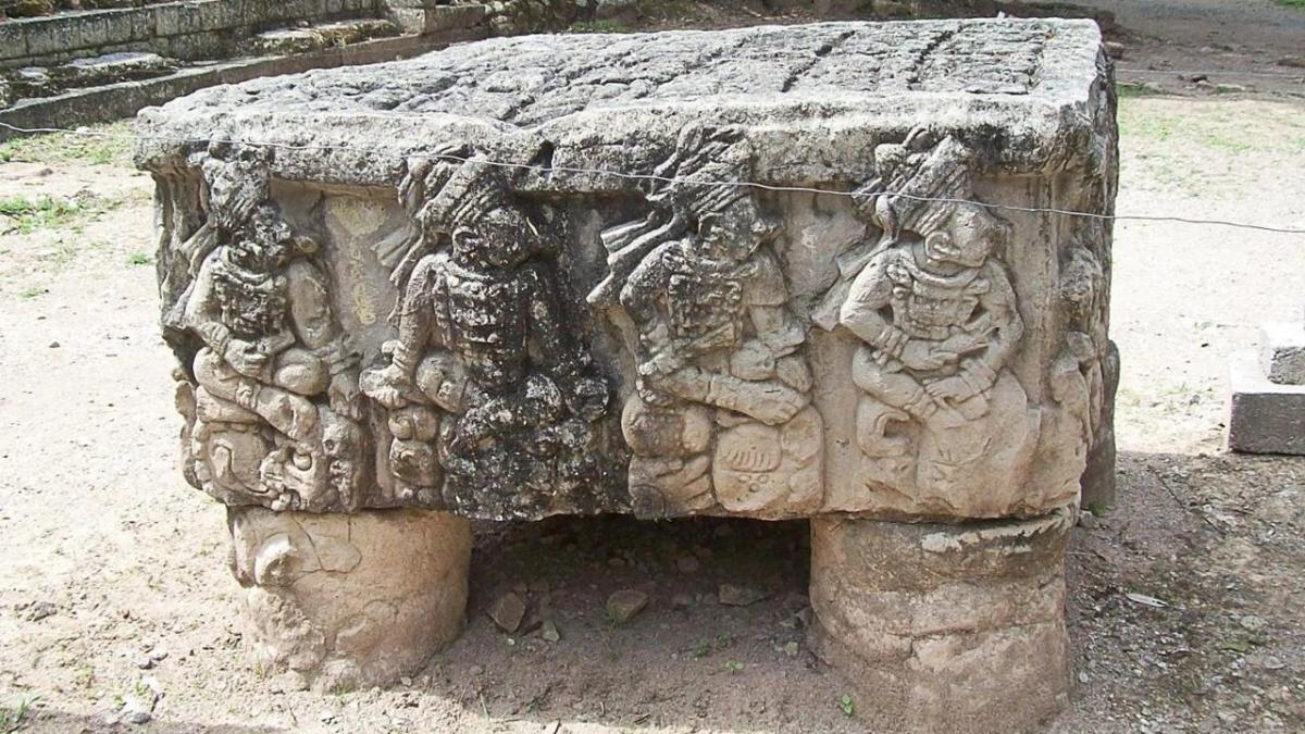 Алтарь Q в Копане