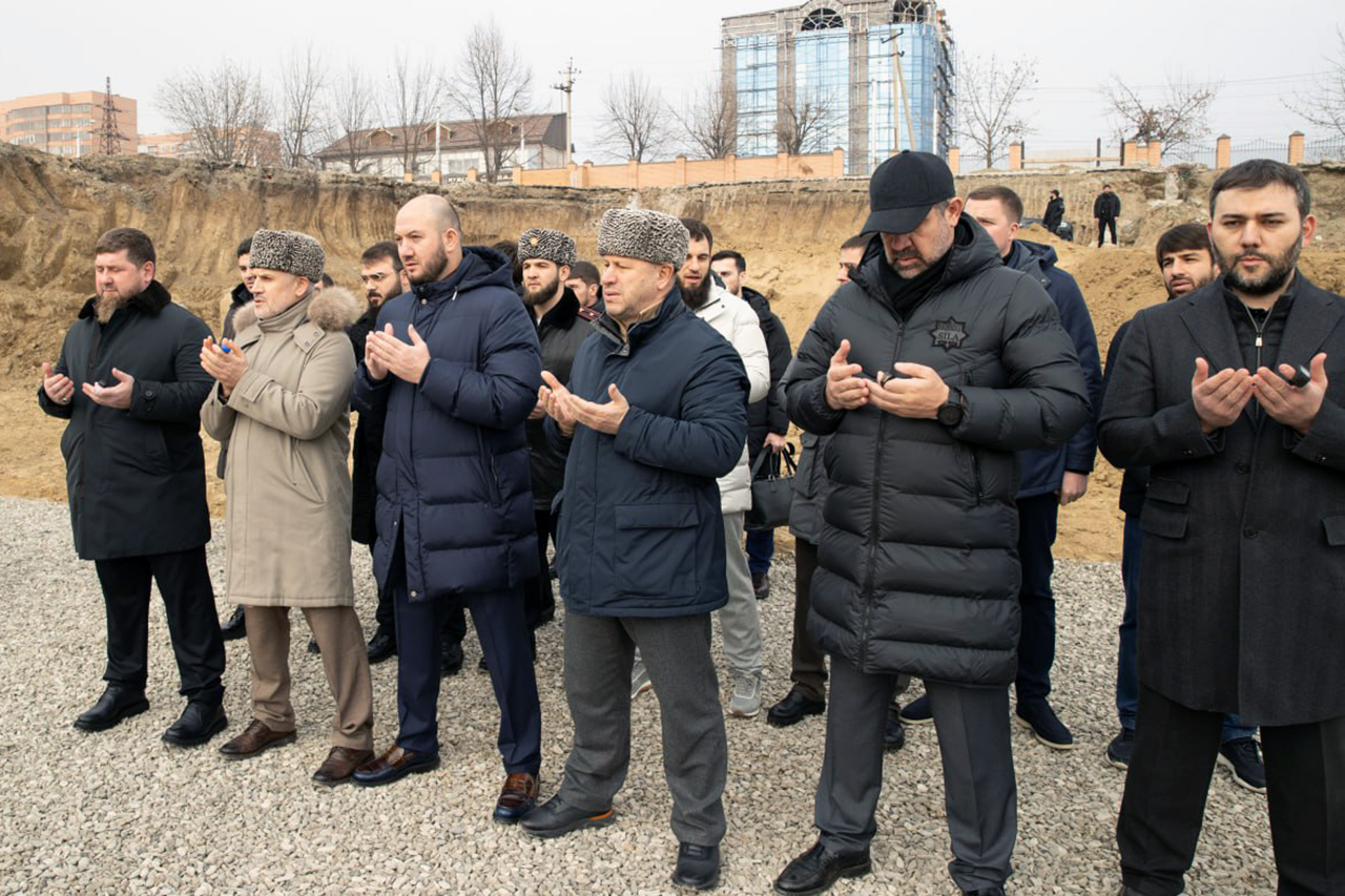 В грозном построят