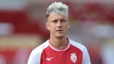 Александр Головин