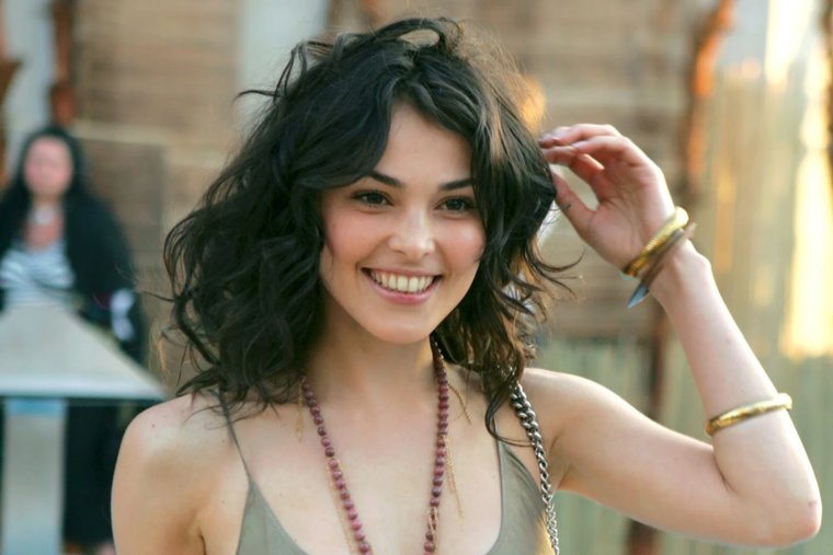 В подростковом возрасте Казанова стала лауреатом конкурса «Нальчикские зори»