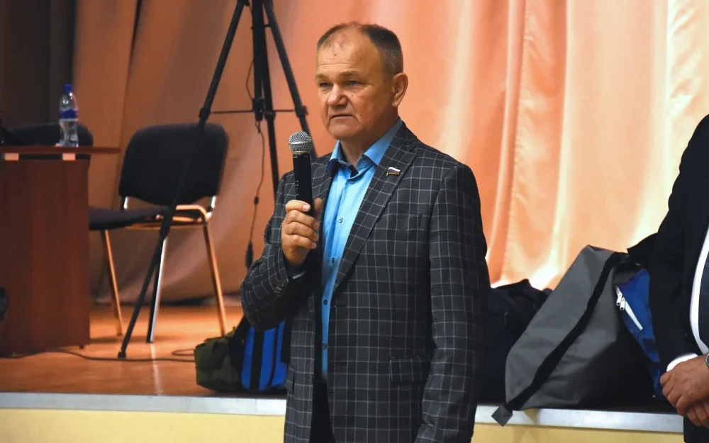 Депутат Госдумы Дмитрий Хубезов посетил Брянщину с мастер-классом по тактической медицине