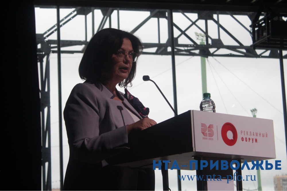 Елена Дыбова: 