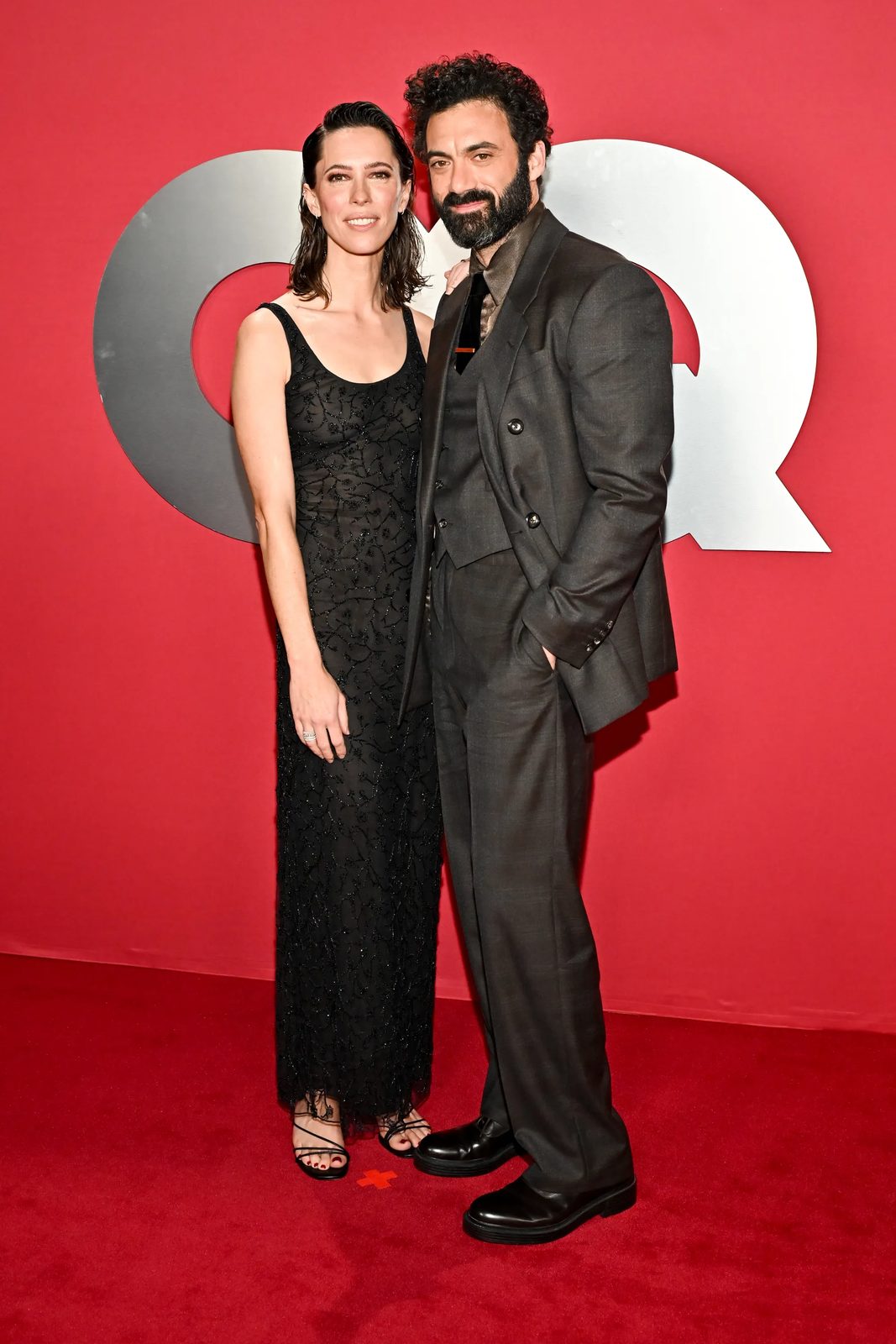 Сильный пол: Сидни Суини, Пэрис Джексон и Сет Роген