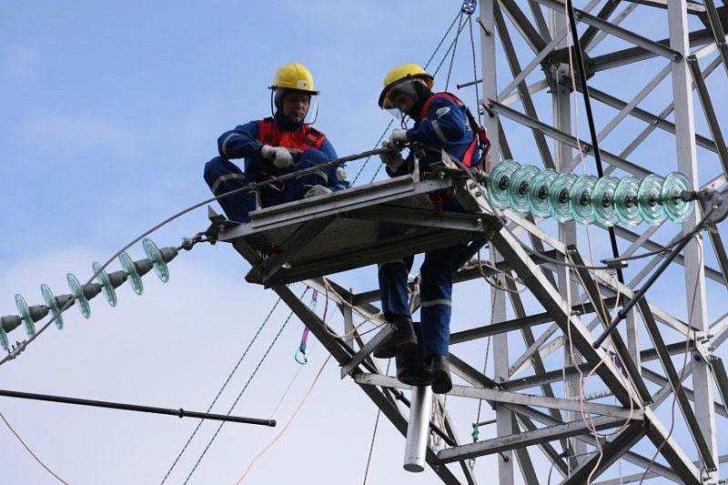 Эстония планирует отключиться от энергосистемы России, сообщили СМИ