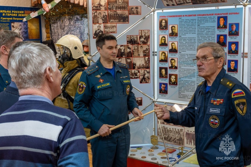 Председатель Поволжского совета ветеранов пожарных и спасателей провел 