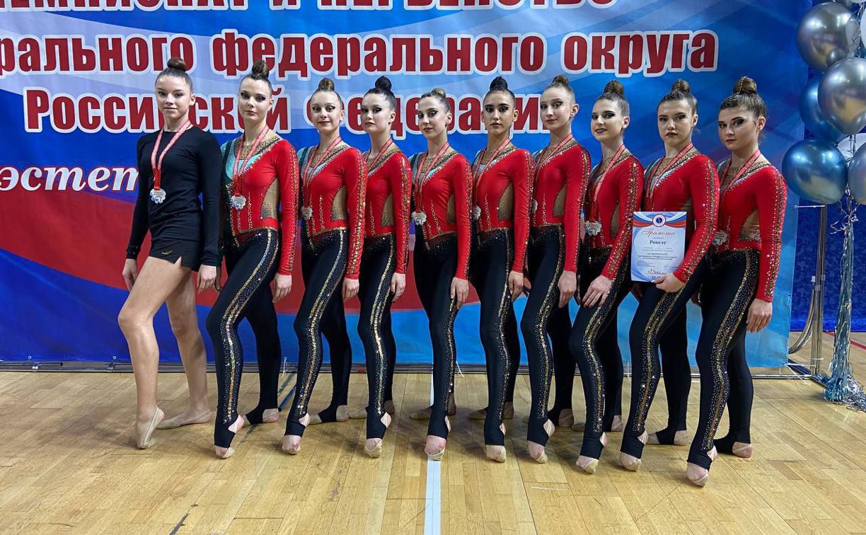 Тульская команда «Роксэт» выиграла чемпионат ЦФО по эстетической гимнастике