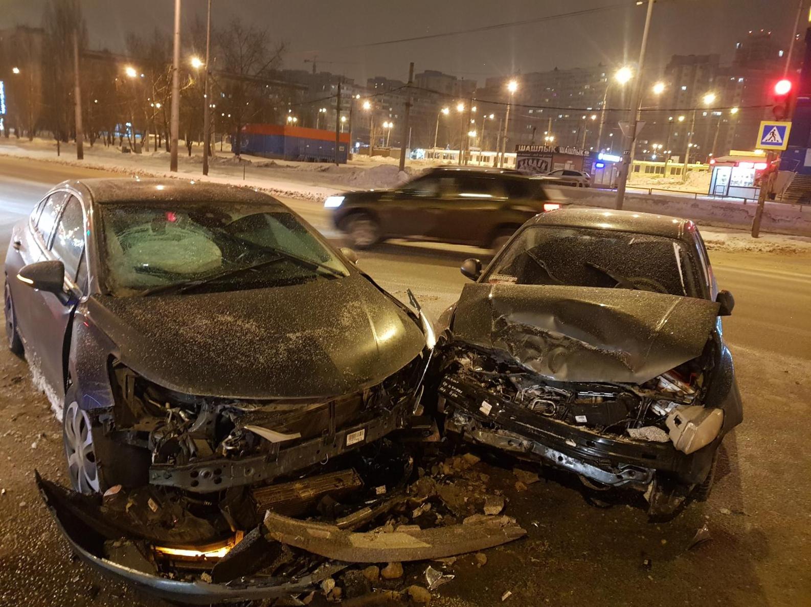 авария на заринской трассе сегодня. дтп 18 февраля. 08. дтп 18 февраля. машины иномарки.