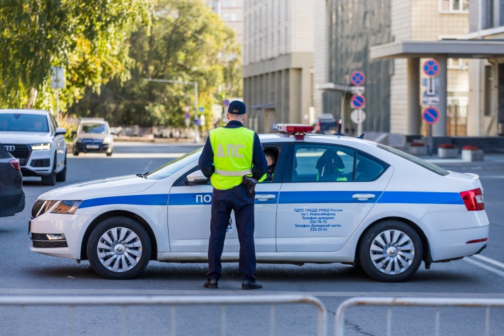 В Новосибирске пресекли незаконную перевозку группы детей на Алтай