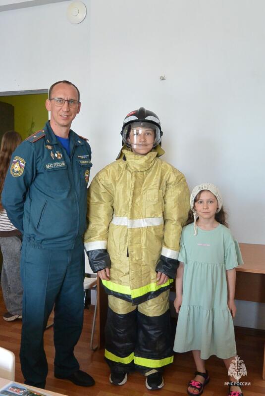 Занятие с воспитанниками воскресной школы