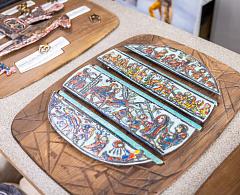 Председатель Думы Ханты-Мансийска Константин Пенчуков поздравил с 84-летием Галину Михайловну Визель