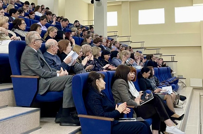Лариса Калинченко выступила с докладом на международной конференции «Современные вызовы и реалии экономического развития России»