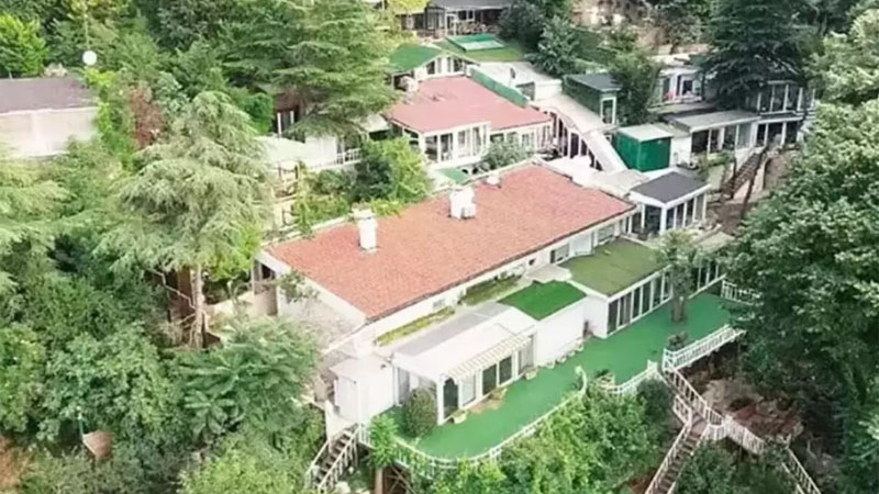 В Турции расследуют незаконную застройку на Босфоре, у которой может быть 