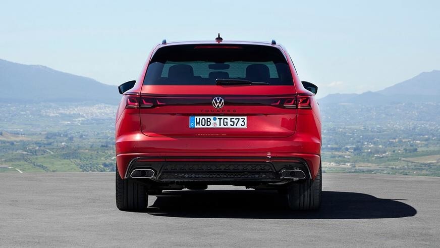 Volkswagen представил обновлённую версию кроссовера Touareg