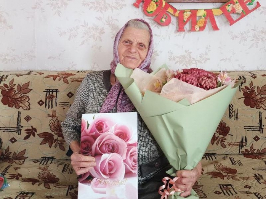 15 декабря свой 90-й юбилей отпраздновала жительница села Сокур Кальникова Юлия Петровна.