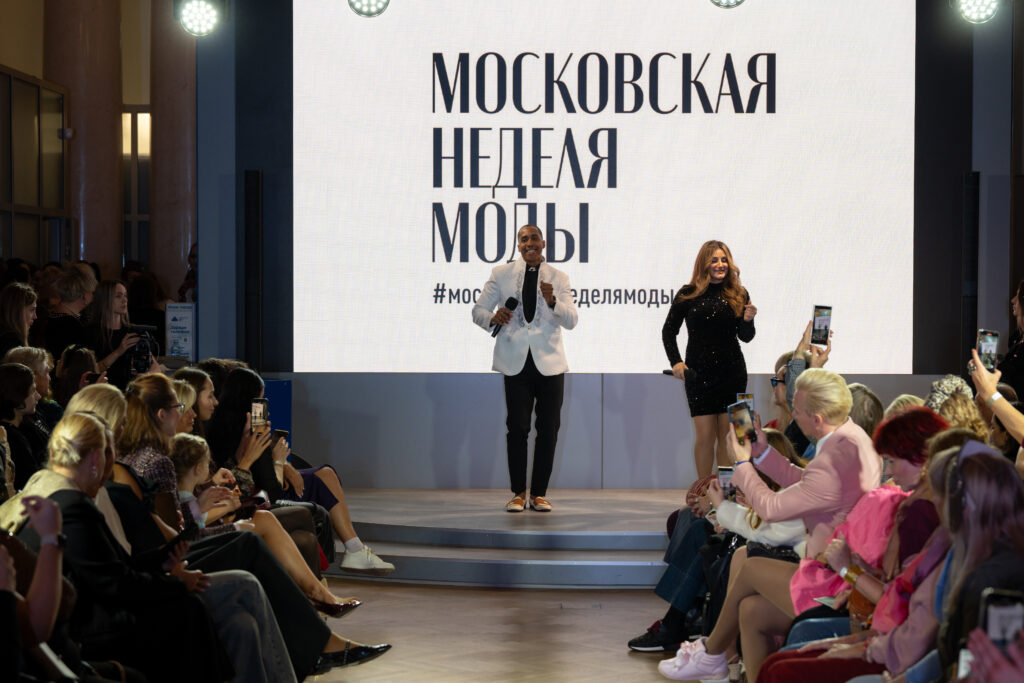 BUSHRA & YOEL на показе бренда Vladislav Ananishnev. Фото: права ООО Москластер, Московская неделя моды, пав. № 44, ВДНХ, Москва, 02.09.2025 г.