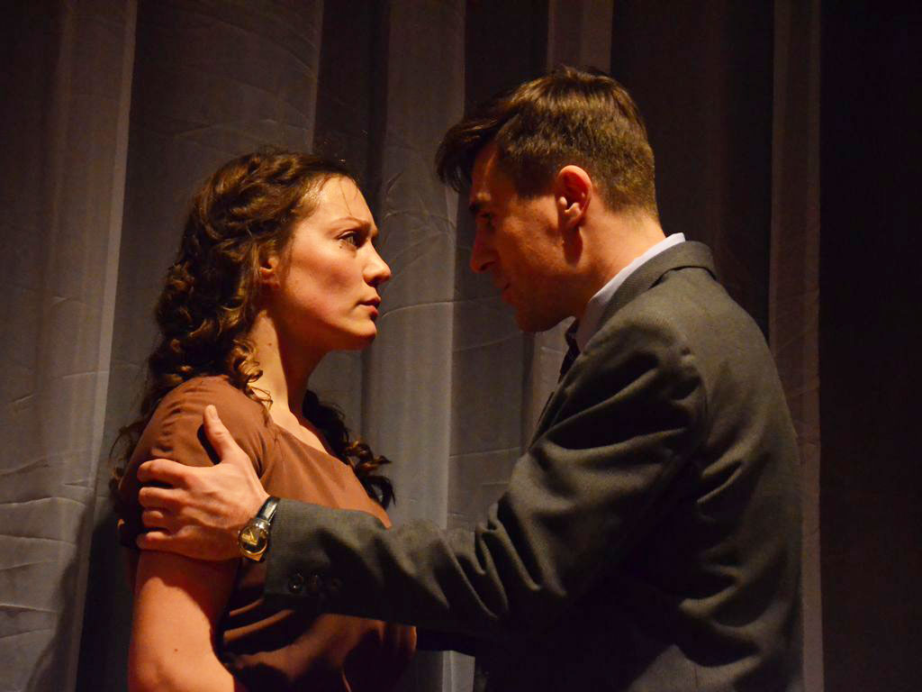 Любовь с акцентом на время. В белгородском драмтеатре прошла премьера «Варшавской мелодии»