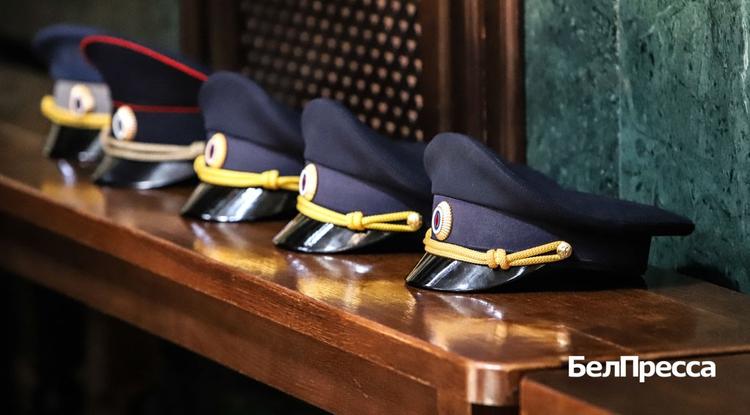 Белгородских силовиков наградили за обеспечение безопасности торжества в Прохоровке