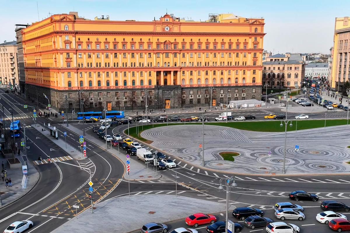 ФСБ возбудила уголовные дела против Михаила Ходорковского и его пособников-террористов