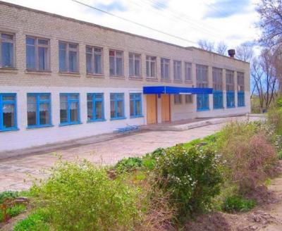 Школы Вольска и Шихан переводят на уровень Саратовской области