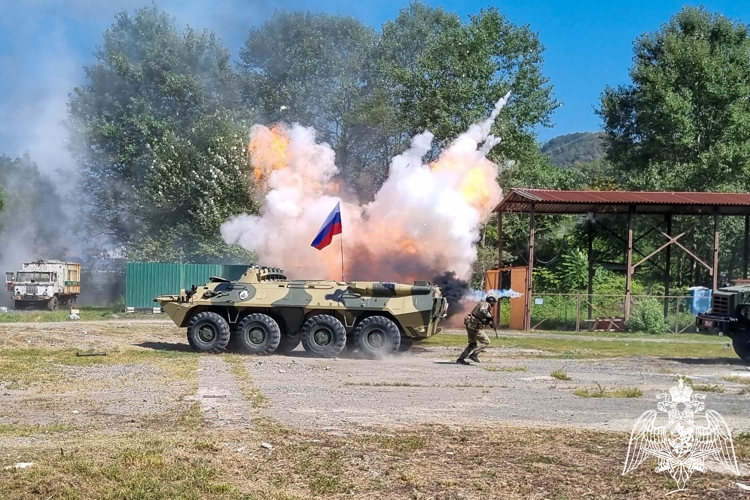 В Сочи сотрудники Росгвардии провели патриотическое мероприятие для школьников