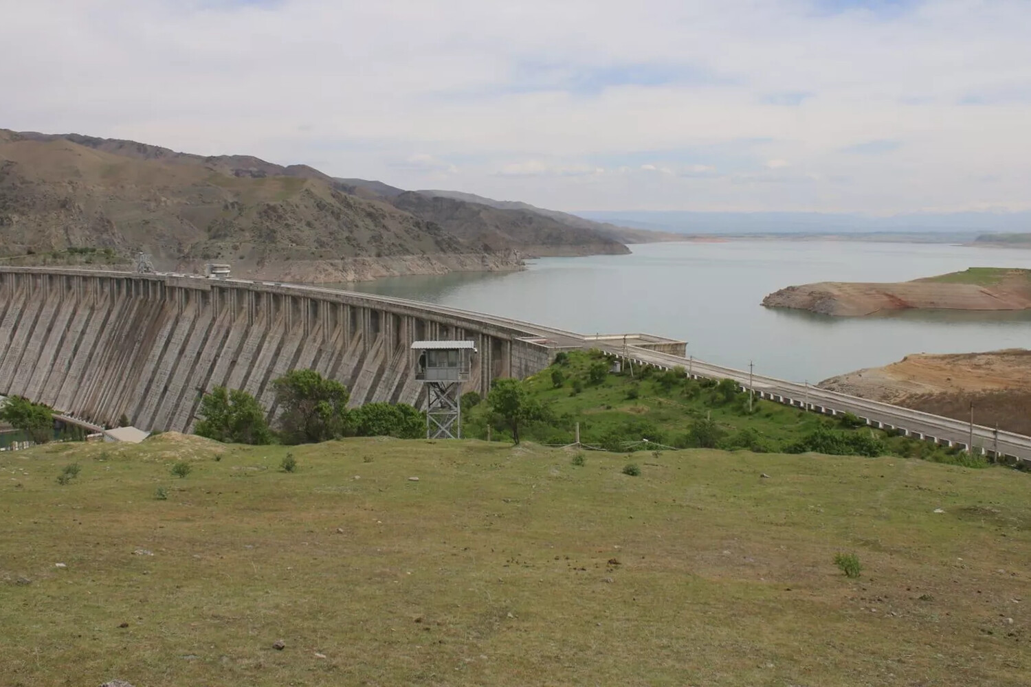 токтогульское водохранилище киргизия