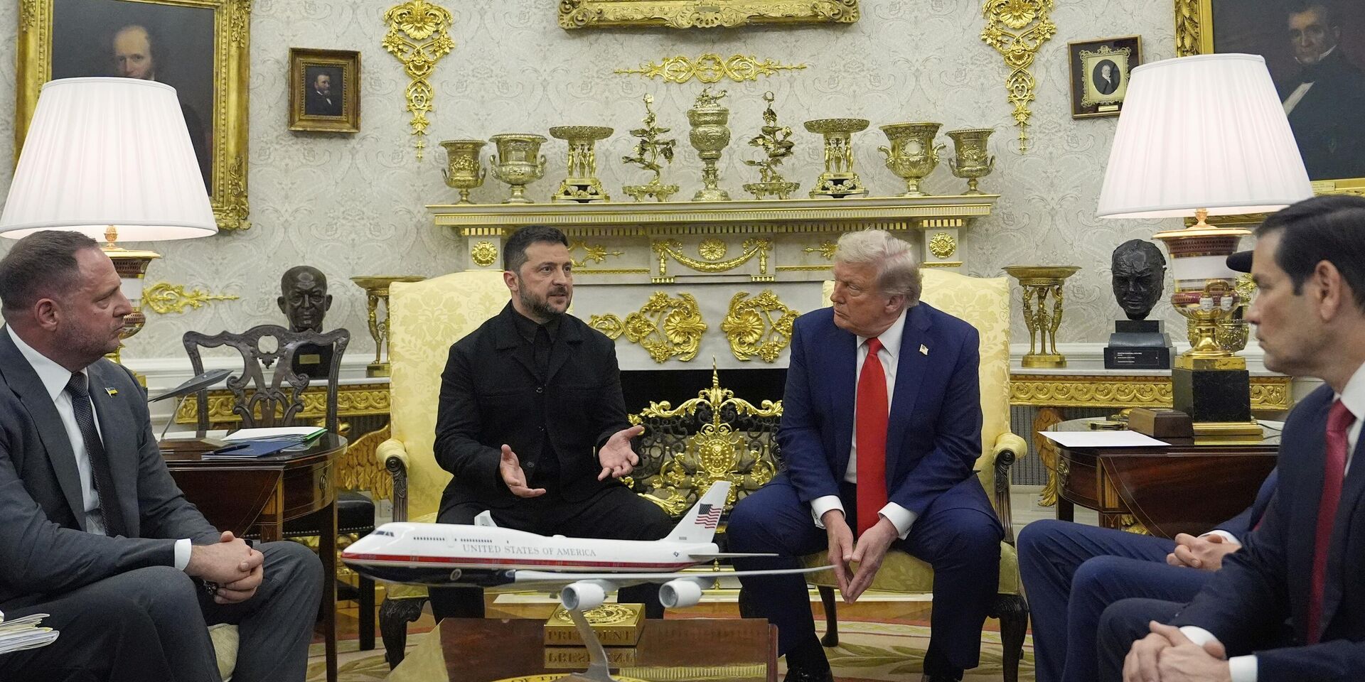 Встреча Дональда Трампа и Владимира Зеленского в Белом Доме в Вашингтоне - ИноСМИ, 1920, 29.11.2025