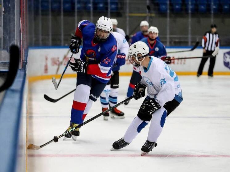 В Сириусе стартовал «Кубок Гиппократа» по хоккею