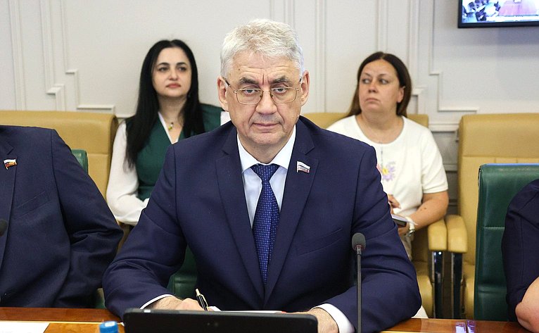 Виктор Калашников