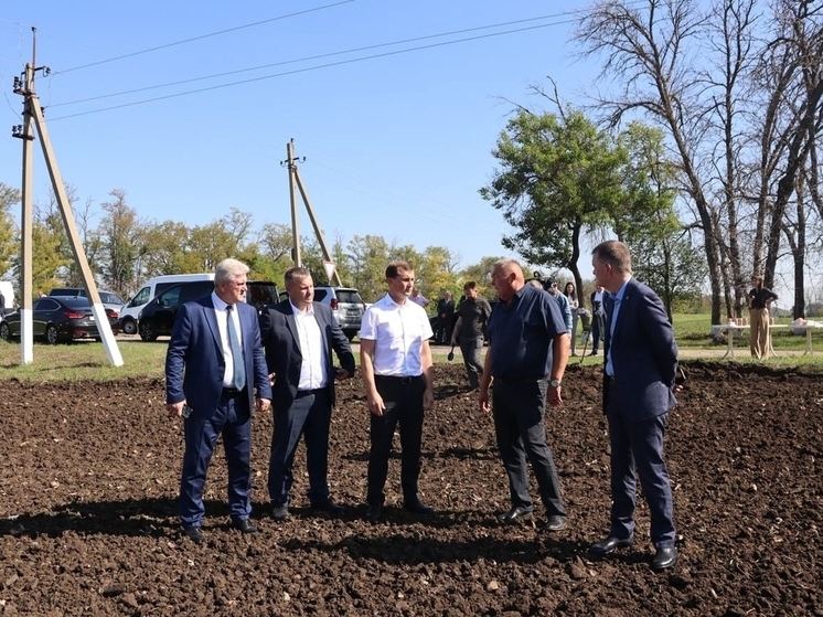 Депутат ЗСК Александр Трубилин рассказал об аномальной засухе и подготовке к севу