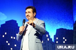 Комиссарова обвинили в нелегальном строительстве