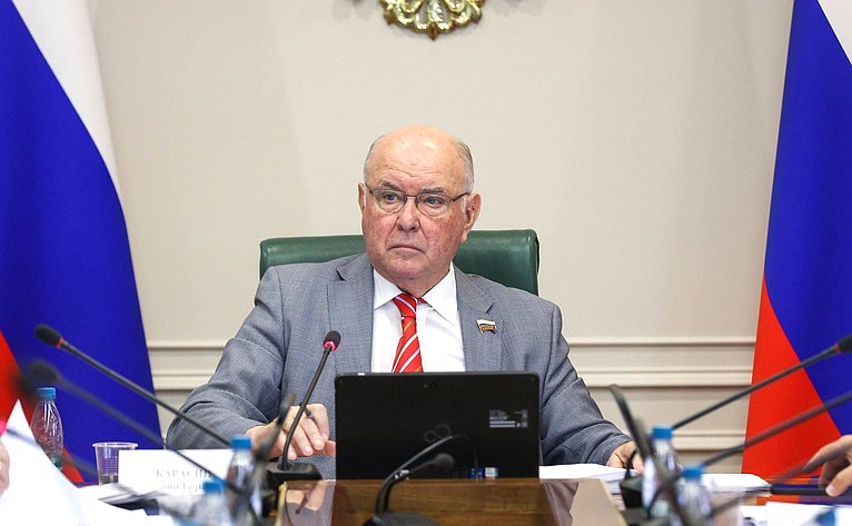 Григорий Карасин